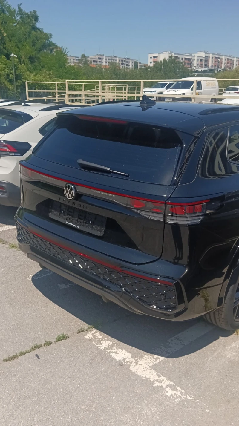VW Tayron 265hp 2.0TSI R line Massage, снимка 7 - Автомобили и джипове - 52356238
