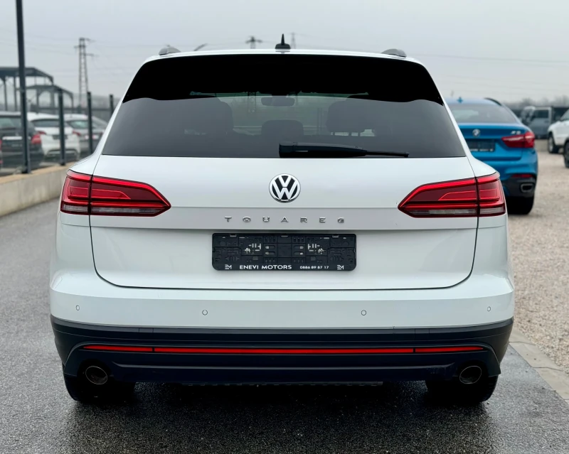 VW Touareg 3.0TDI 4-motion, снимка 5 - Автомобили и джипове - 52562850