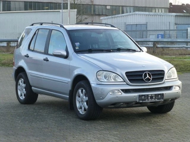 Mercedes-Benz ML 270 270CDI, снимка 2 - Автомобили и джипове - 47295033