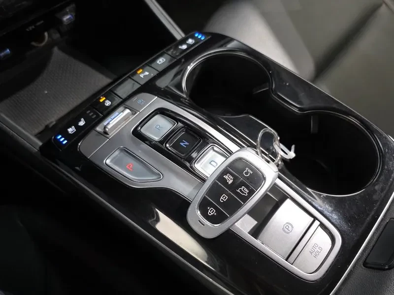 Hyundai Tucson, снимка 9 - Автомобили и джипове - 54830166