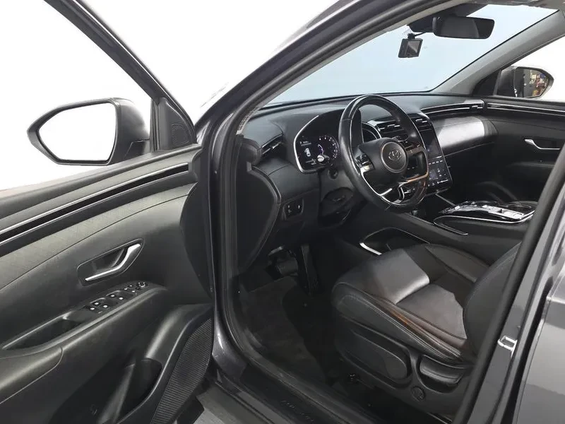 Hyundai Tucson, снимка 10 - Автомобили и джипове - 54830166