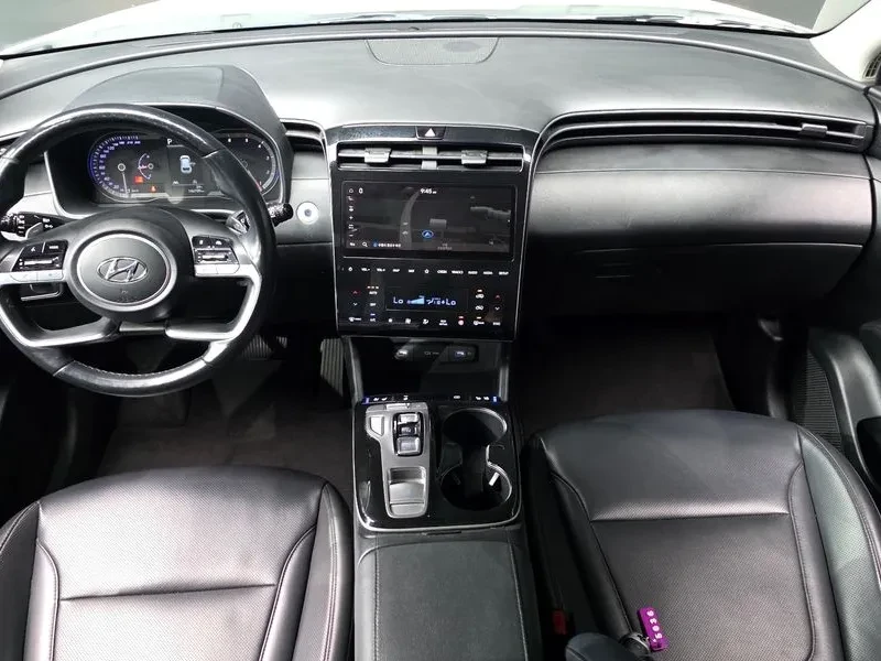 Hyundai Tucson 2.0 2WD MODERN, снимка 7 - Автомобили и джипове - 56293119