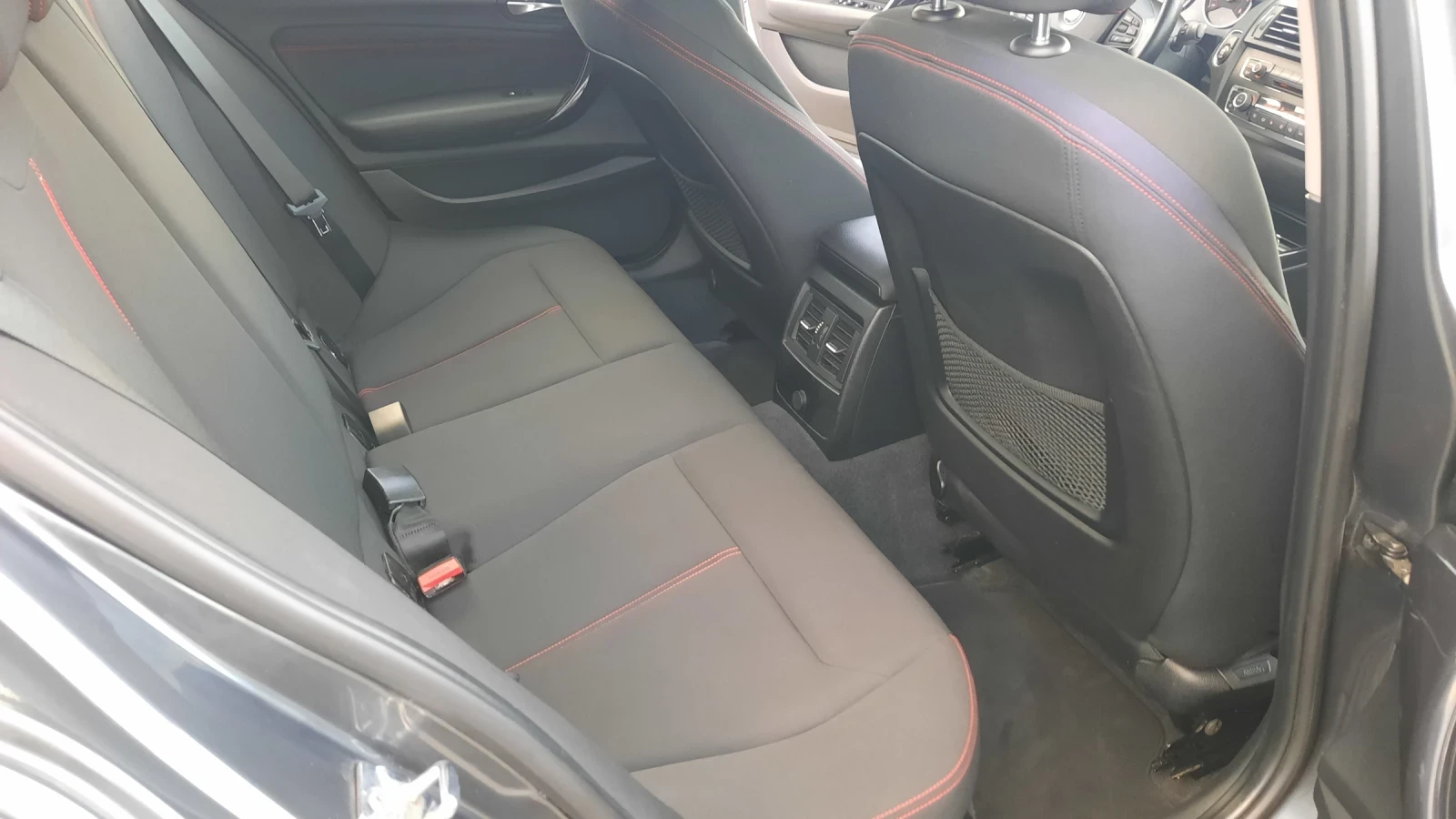BMW 120 2.0 -184 * Sport * Автомат * 154х.км.  | Mobile.bg — изображение 11