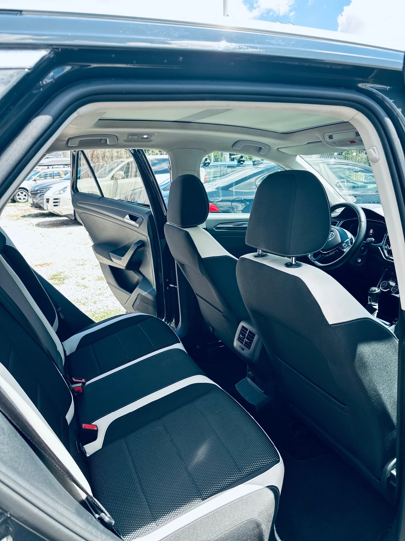 VW T-Roc  - изображение 10