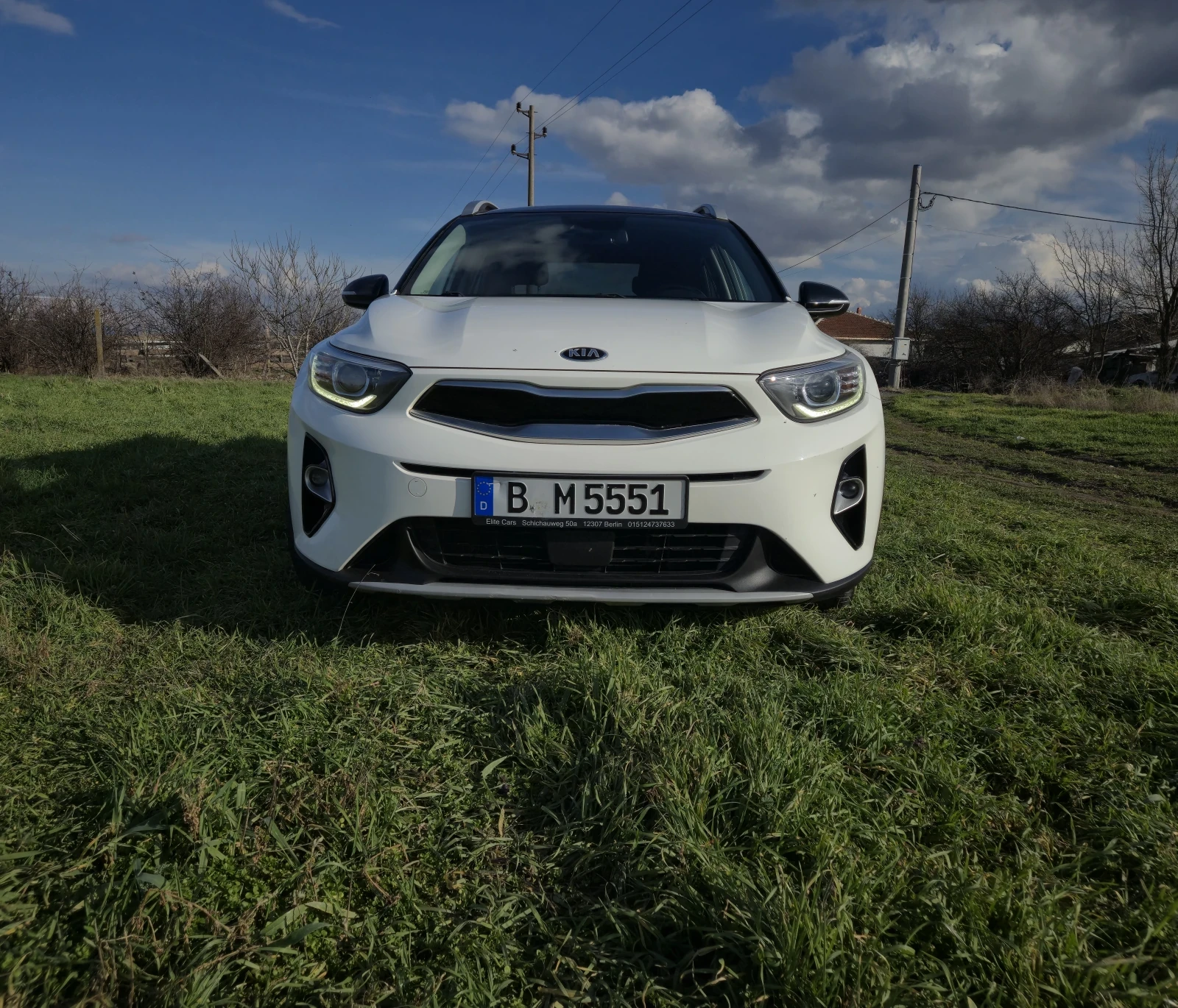 Kia Stonic  TOP 120kc.T- GDI HOBA - NAVI- CARPLAY-WAZE, снимка 6 - Автомобили и джипове - 53728626