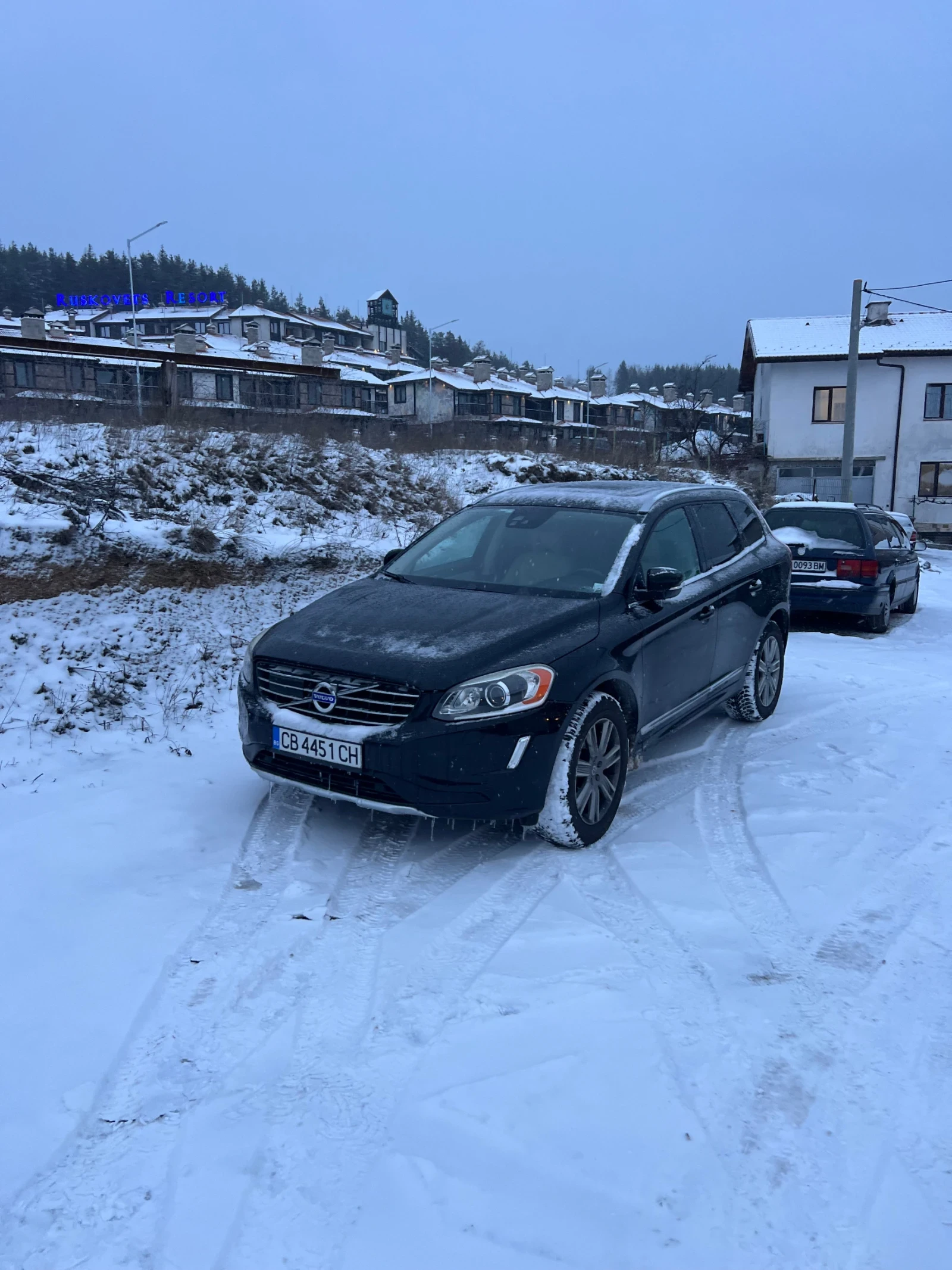 Volvo XC60 Volvo XC60 Drive E Platinum , снимка 5 - Автомобили и джипове - 53756039