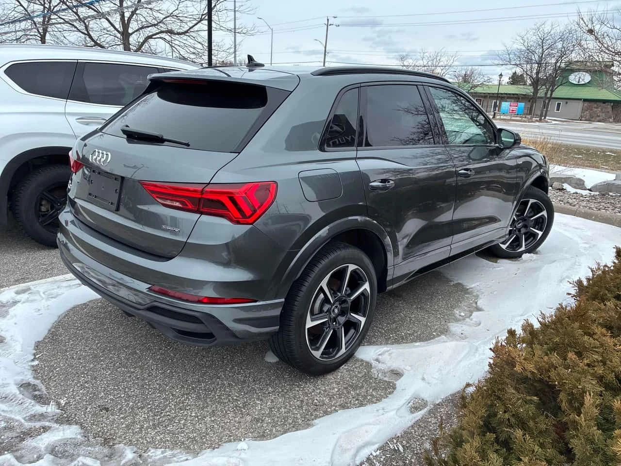 Audi Q3 * Technik * CARFAX * ДИГИТАЛНО * 360 * ПОДГРЕВИ, снимка 3 - Автомобили и джипове - 53891871