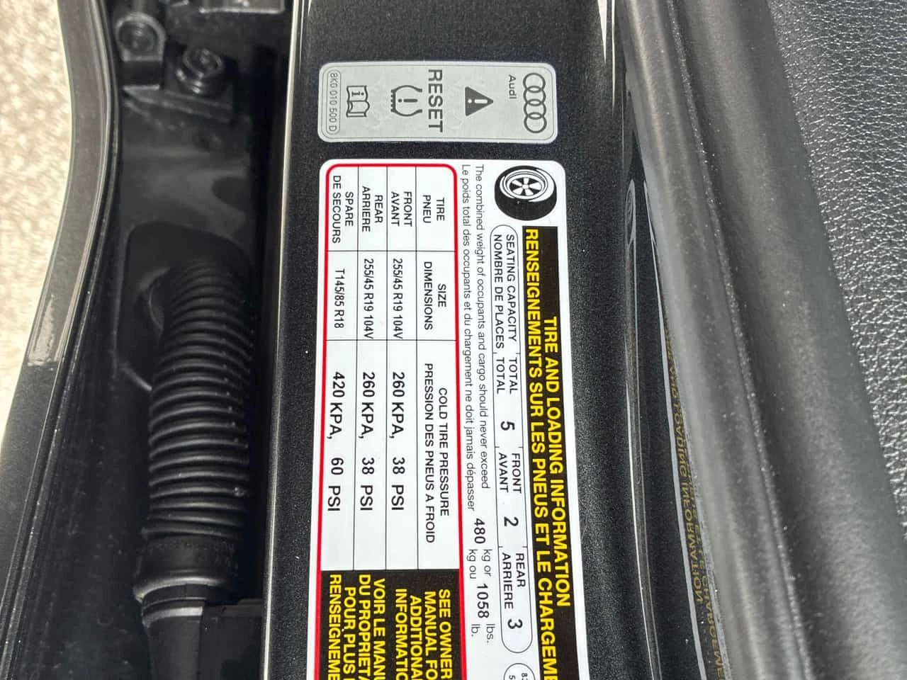 Audi Q3 * Technik * CARFAX * ДИГИТАЛНО * 360 * ПОДГРЕВИ, снимка 12 - Автомобили и джипове - 53891871