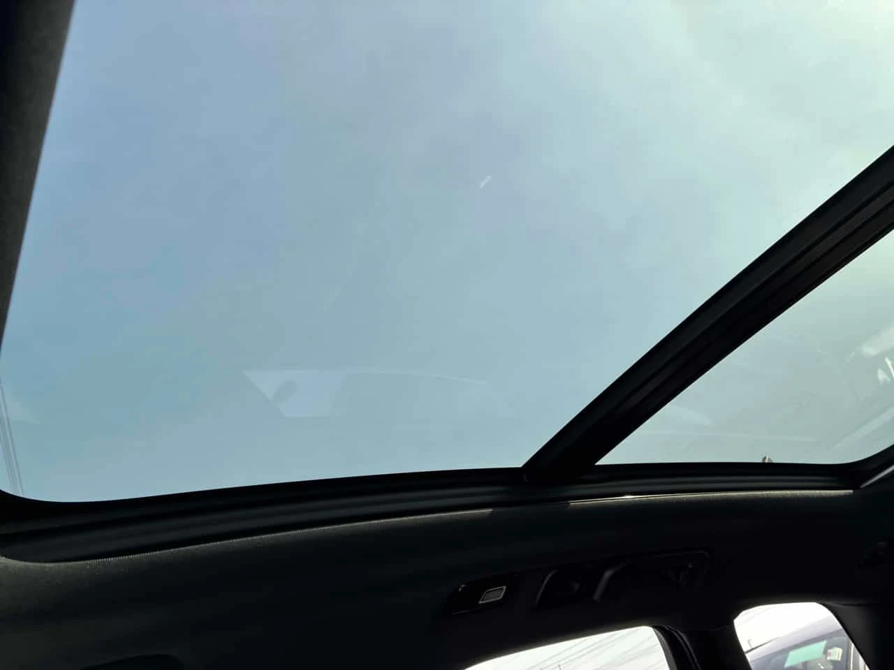 Volvo XC60 R Design  CARFAX, снимка 16 - Автомобили и джипове - 54172259