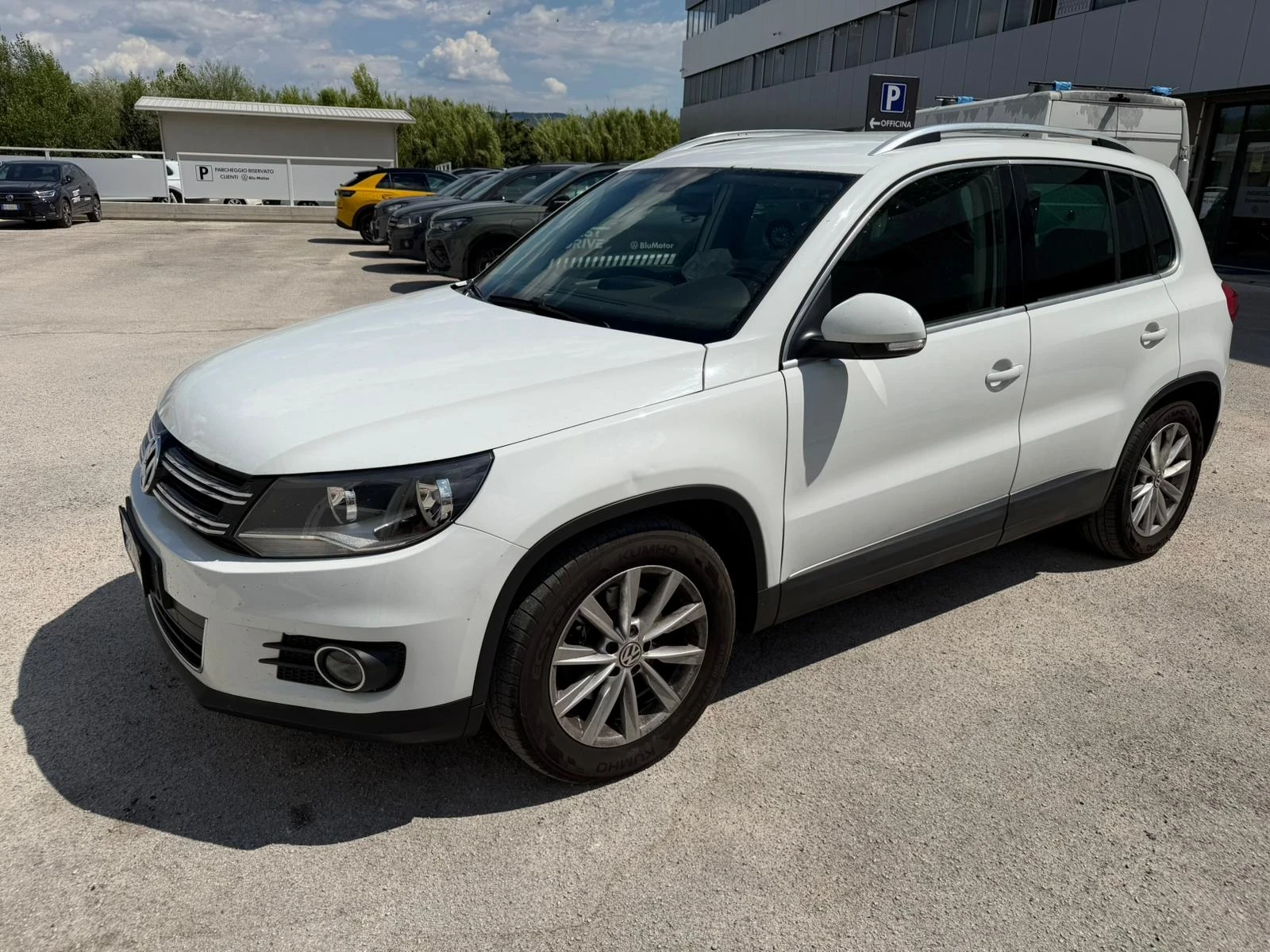 VW Tiguan 2.0 дизел навигация 