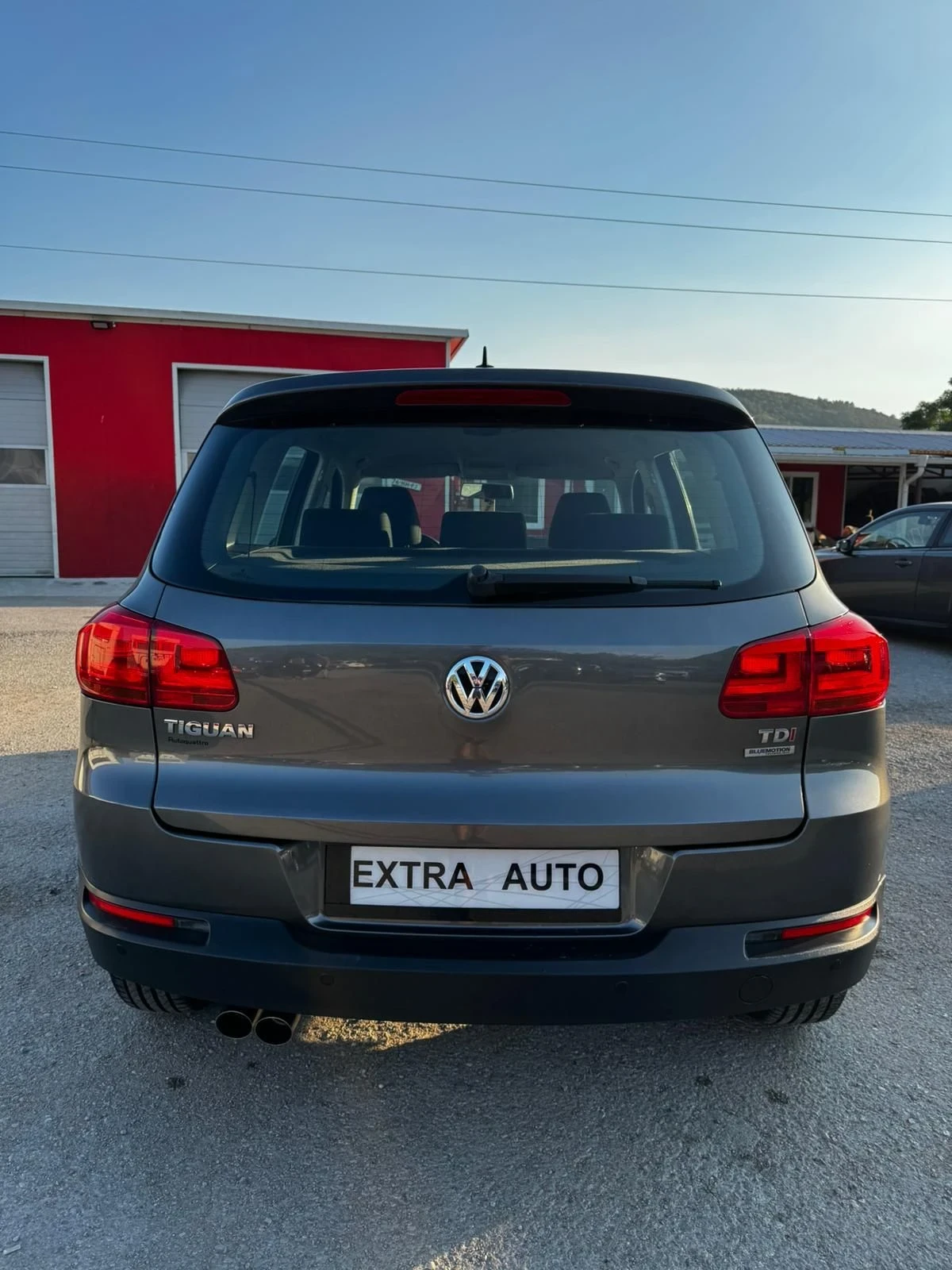 VW Tiguan 2.0TDI, FACELIFT , снимка 3 - Автомобили и джипове - 55878433