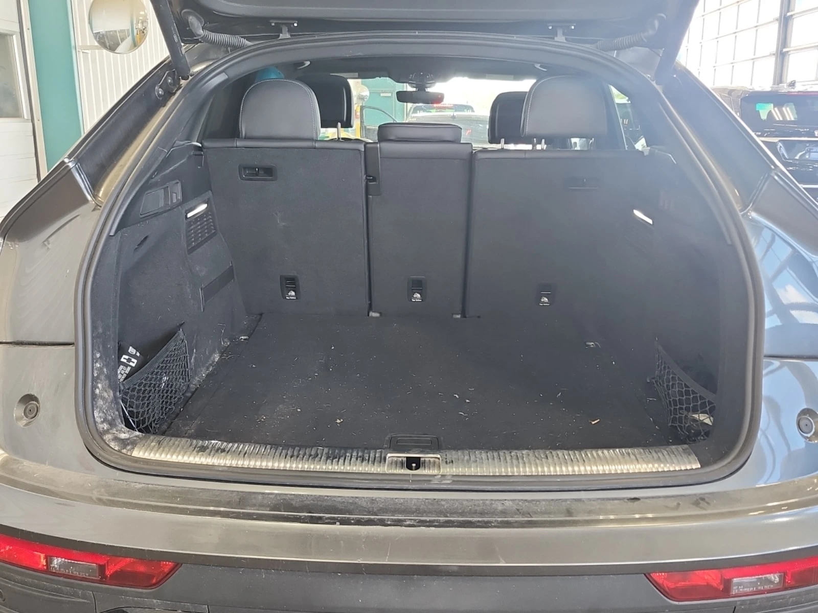 Audi Q5  PROGRESSIV / ДИСТРОНИК / АВТОКРЕДИТ , снимка 5 - Автомобили и джипове - 55898185