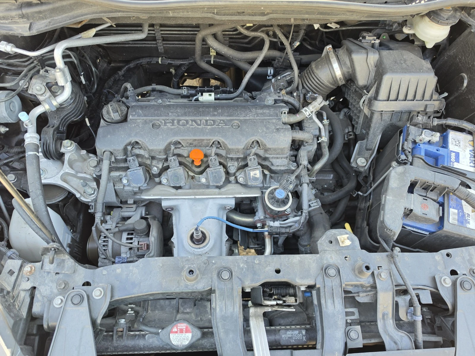 Honda Cr-v 2.0i-VTEC 4x4 Distronic, Lane Assist, Panorama, снимка 9 - Автомобили и джипове - 56158589