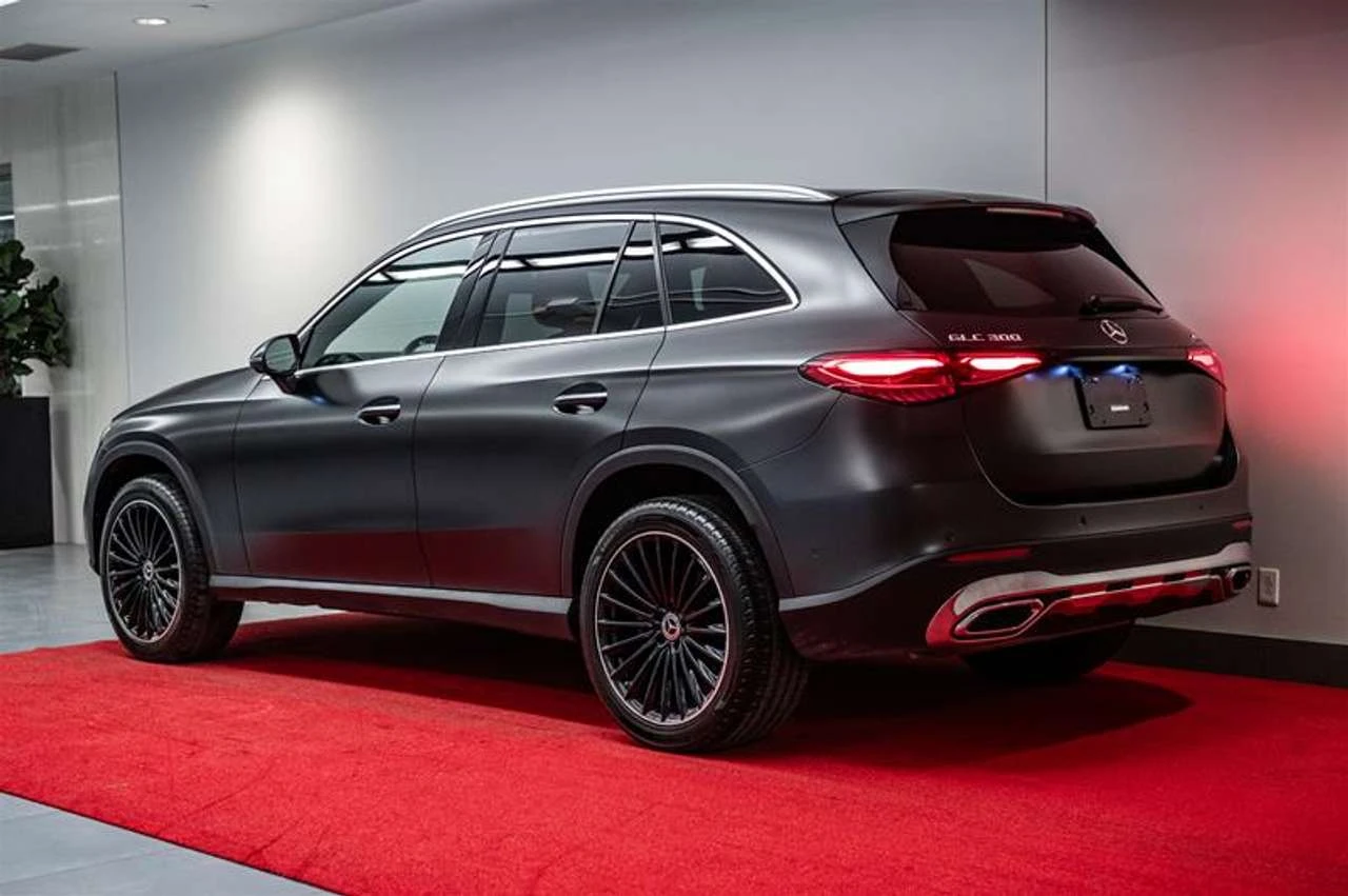 Mercedes-Benz GLC 4MATIC SUV, снимка 10 - Автомобили и джипове - 56705220