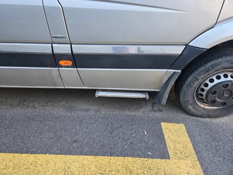 Mercedes-Benz Sprinter 519, снимка 4 - Бусове и автобуси - 52522413
