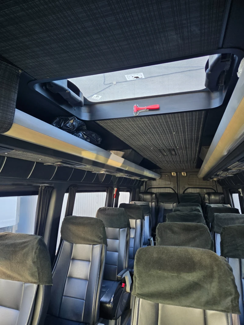 Mercedes-Benz Sprinter 519, снимка 6 - Бусове и автобуси - 52522413
