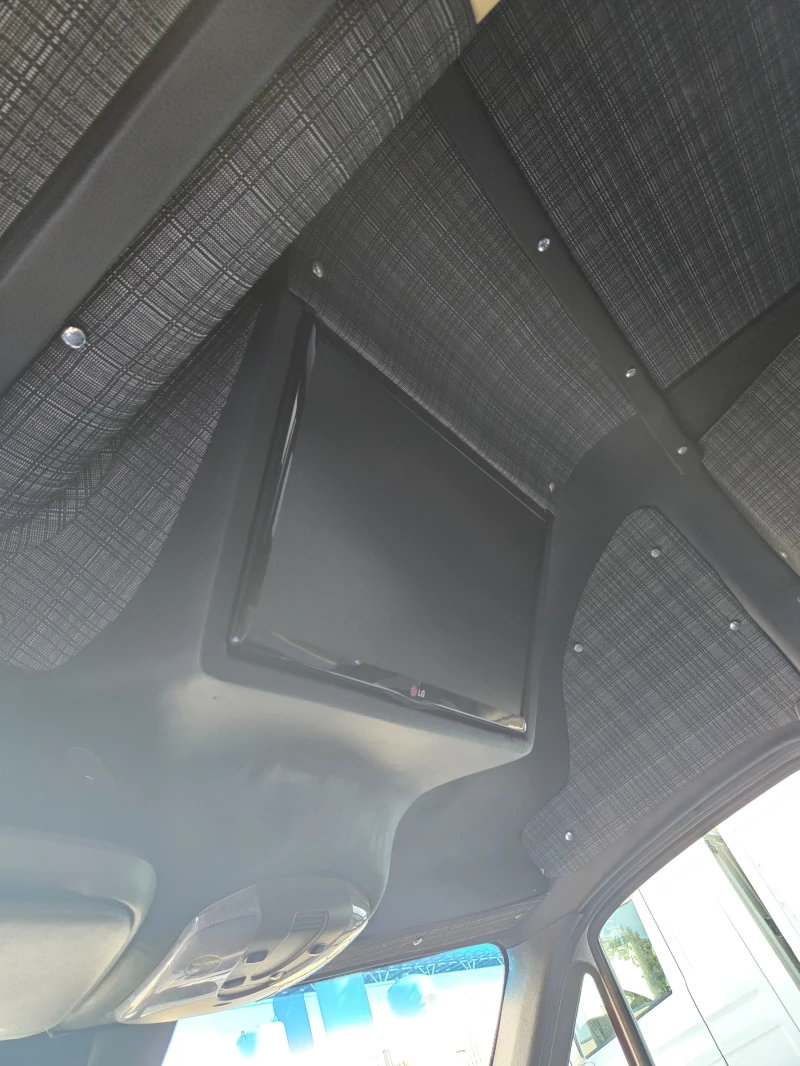 Mercedes-Benz Sprinter 519, снимка 9 - Бусове и автобуси - 52522413