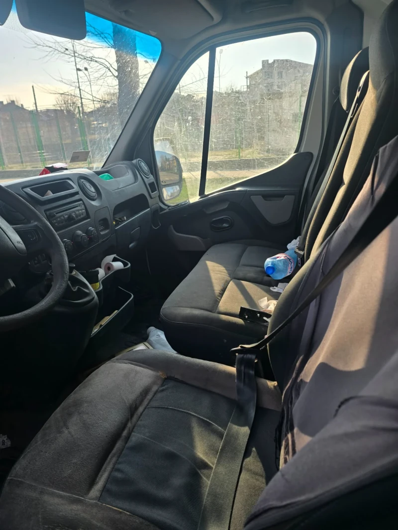 Renault Master, снимка 8 - Бусове и автобуси - 53470630