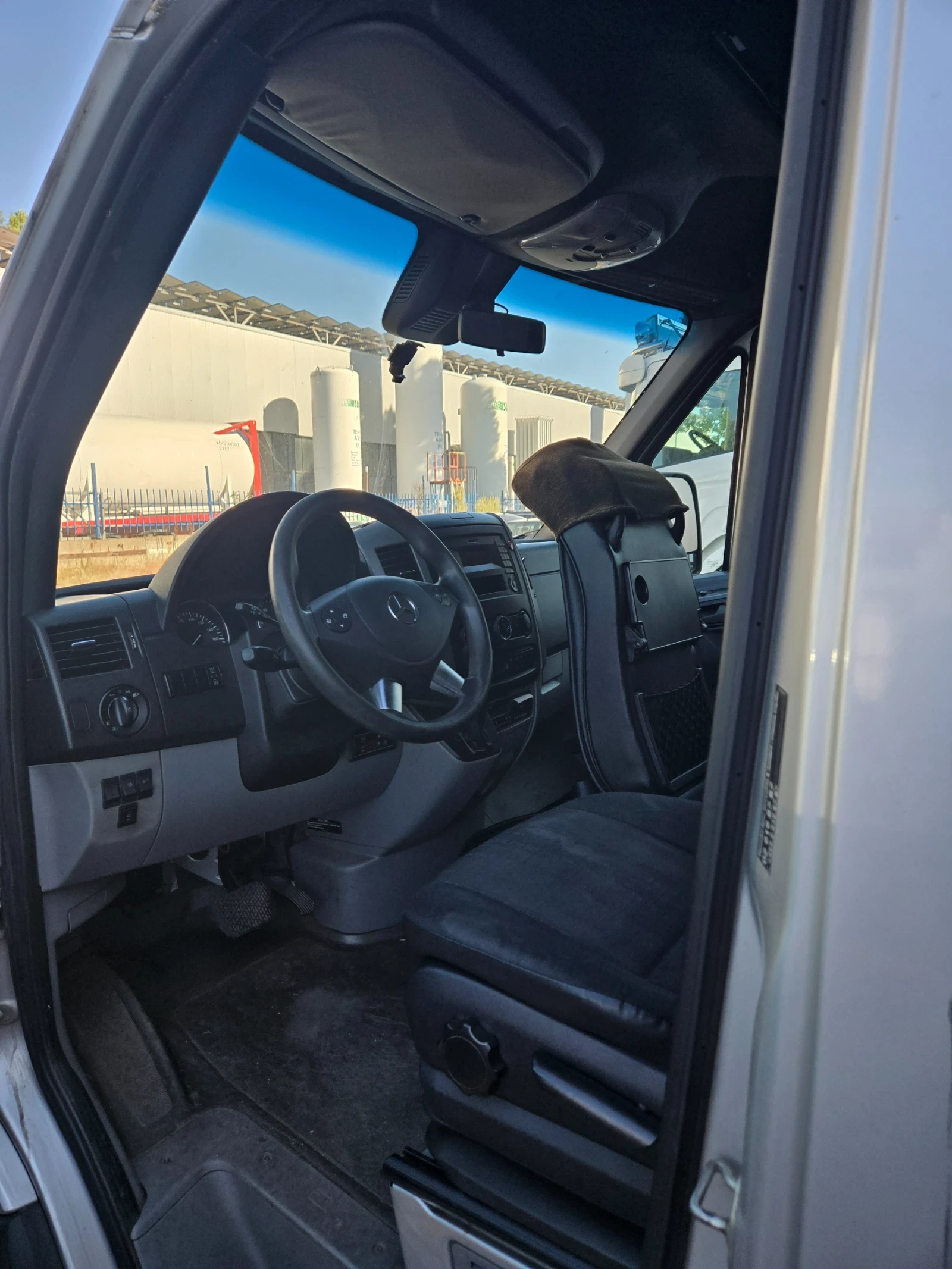 Mercedes-Benz Sprinter 519  - изображение 10