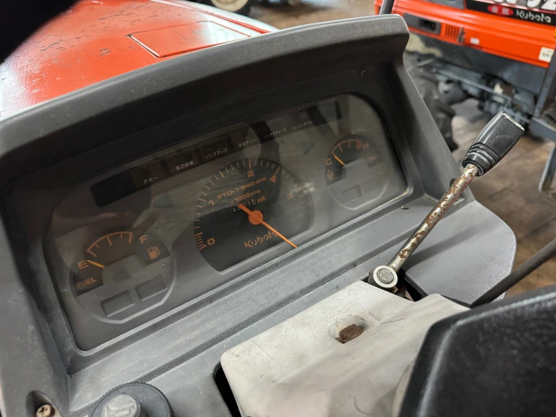 Трактор Kubota GL27, снимка 6 - Селскостопанска техника - 46278938