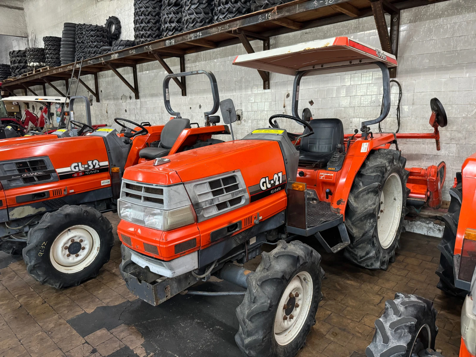 Трактор Kubota GL27 - изображение 3