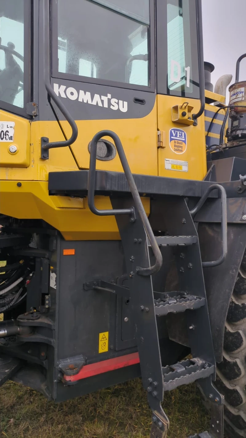 Челен товарач Komatsu WA 380-7 ЛИЗИНГ, снимка 8 - Индустриална техника - 52727123
