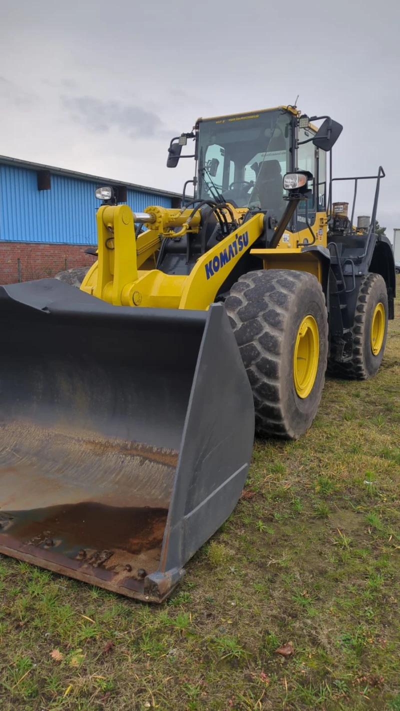 Челен товарач Komatsu WA 380-7 ЛИЗИНГ, снимка 3 - Индустриална техника - 52727123