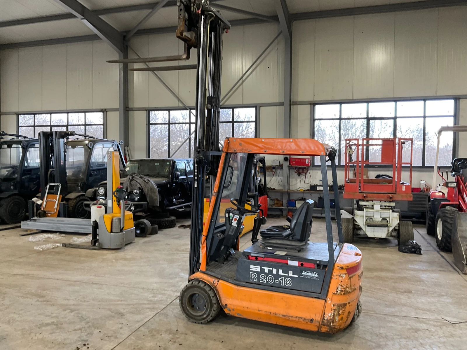 Електрокар Still R20-18 Позиционер изравнител Батерия 2022 Год , снимка 8 - Индустриална техника - 54197287