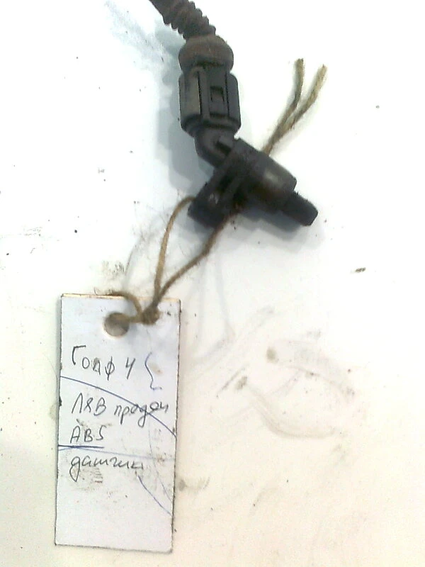 абс датчик преден ляв за Фолксваген Голф mk4 1.9pd 