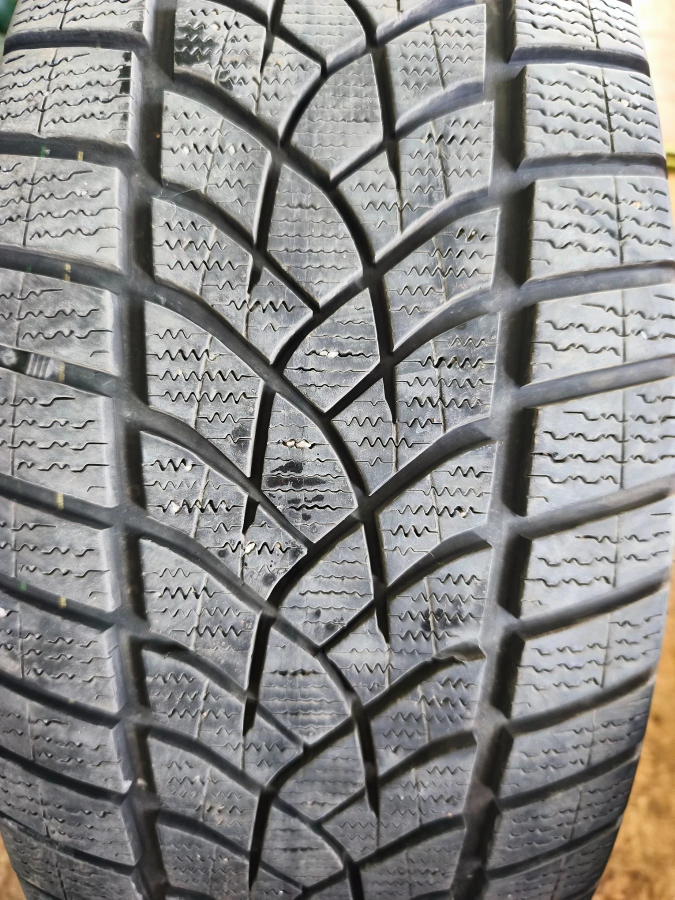 ���� 235/50R20 | Mobile.bg � ����������� 6