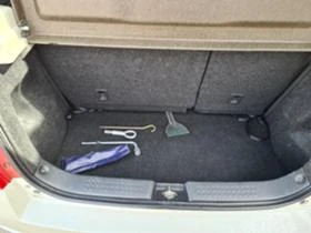 Suzuki Swift 1.3 4x4, снимка 14