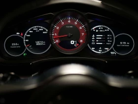 Porsche Panamera 4* BOSE* CHRONO* ОБДУХ* ПАНО* КАМЕРА* КРАЙНА ЦЕНА, снимка 11