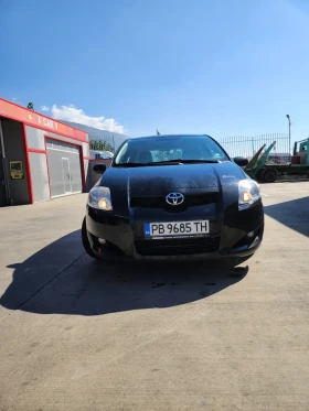 Toyota Auris, снимка 1