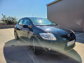 Toyota Auris, снимка 2