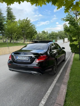     Mercedes-Benz E 220 BURMESTER/PANORAMA/EXCLUSIVE