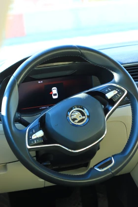 Skoda Superb Style Plus 2.0 бензин 190кс. - 53000 лв. - 61541806 5