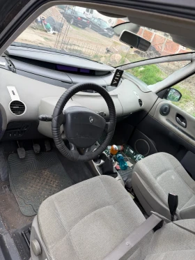 Renault Espace 2.0T-170кс/7-местен! - 1100 € / 2151.41 лв. - 17206087 5