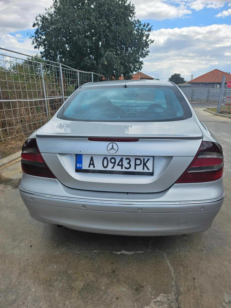 Mercedes-Benz CLK, снимка 4 - Автомобили и джипове - 47077570