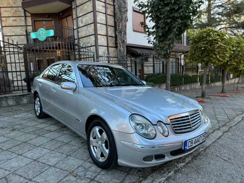 Mercedes-Benz E 270, снимка 8 - Автомобили и джипове - 47601960