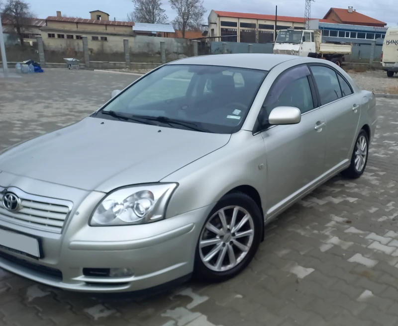 Toyota Avensis, снимка 1 - Автомобили и джипове - 48273136