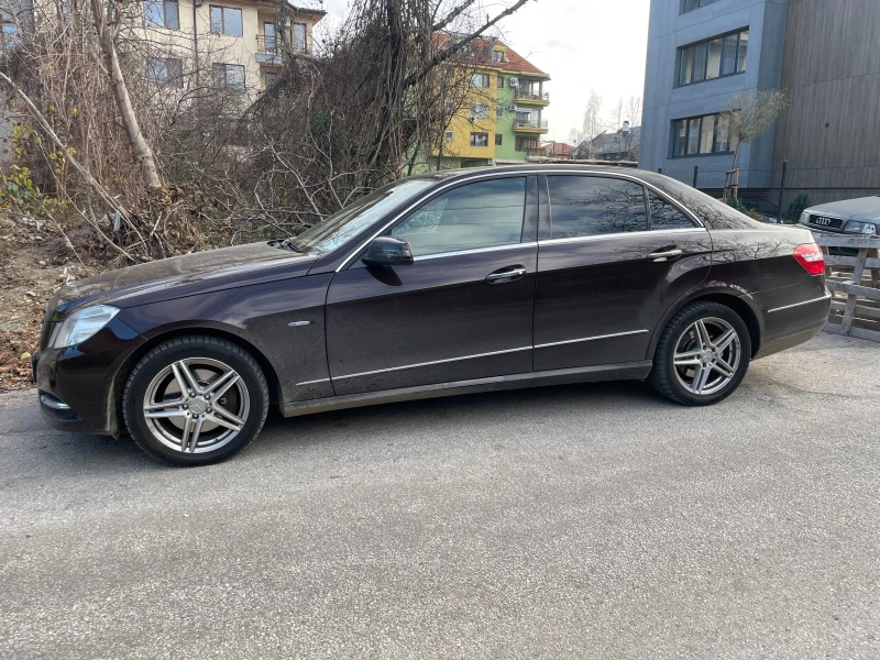 Mercedes-Benz E 350, снимка 15 - Автомобили и джипове - 48334316