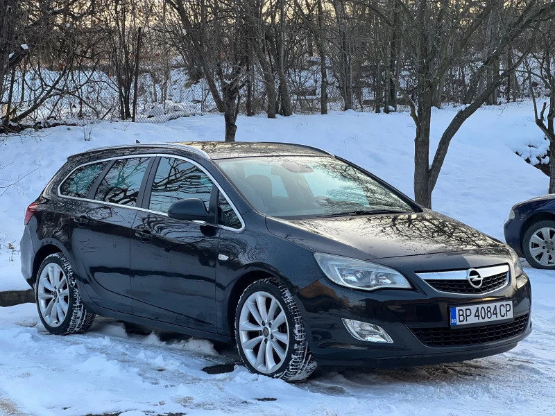 Opel Astra 1.7 CDTi, снимка 2 - Автомобили и джипове - 48709859