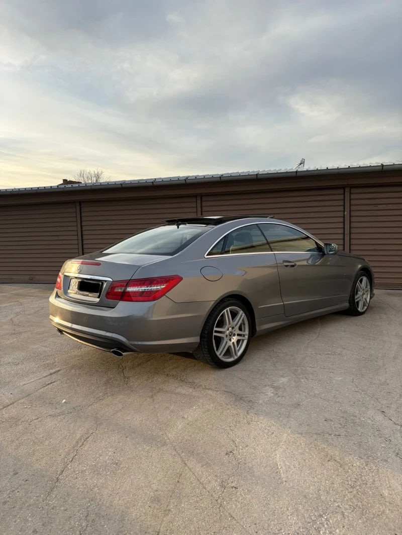 Mercedes-Benz E 350, снимка 3 - Автомобили и джипове - 48846356