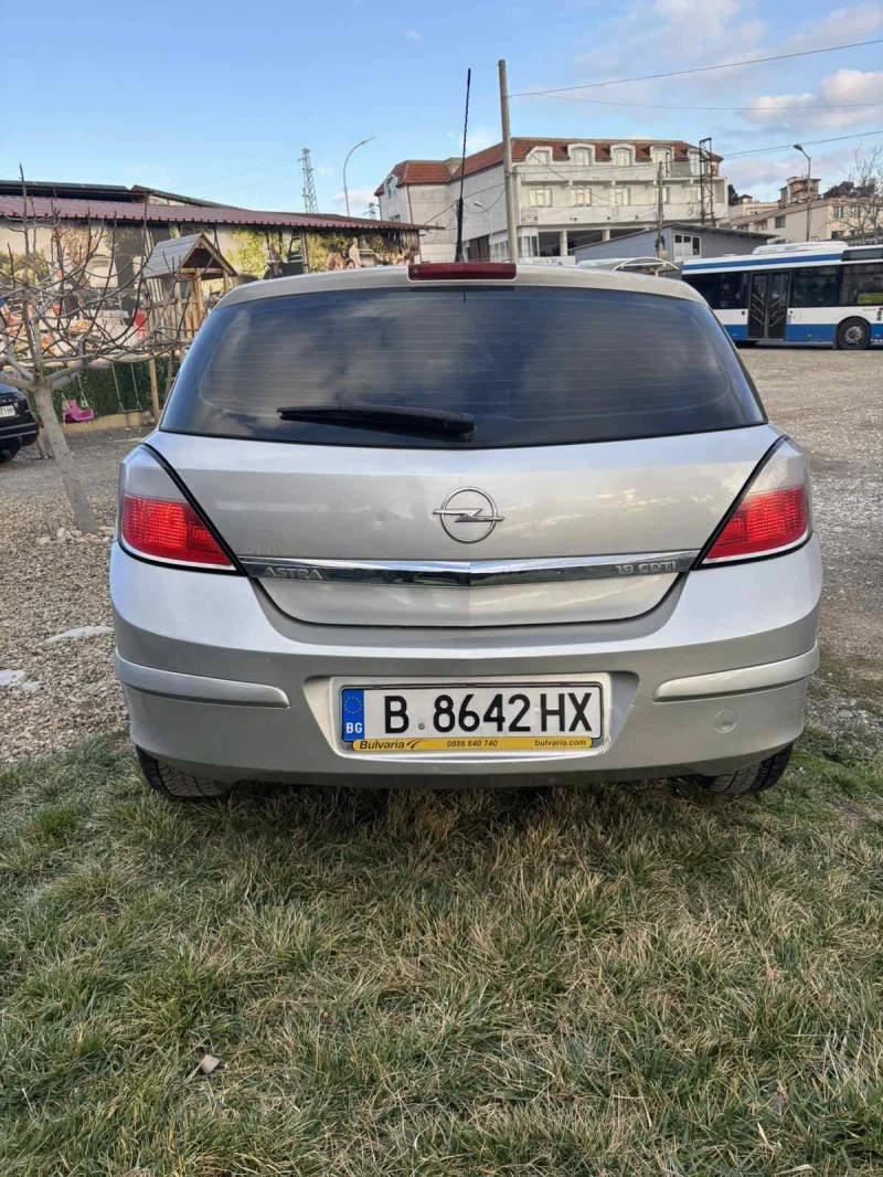 Opel Astra, снимка 4 - Автомобили и джипове - 49521220