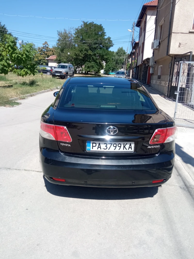 Toyota Avensis 2.2D-CAT, снимка 8 - Автомобили и джипове - 52506713