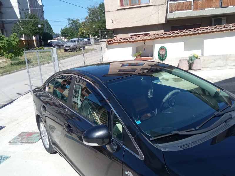 Toyota Avensis 2.2D-CAT, снимка 6 - Автомобили и джипове - 52506713