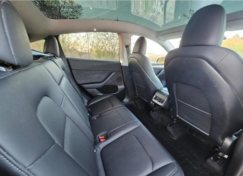 Tesla Model Y LFP Европейска Гаранция, снимка 13 - Автомобили и джипове - 52162054