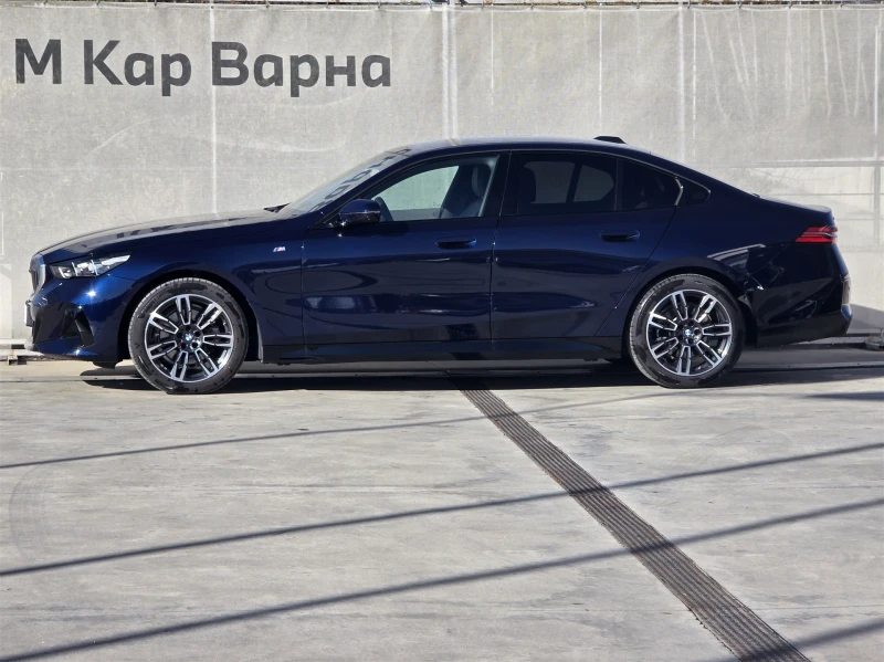 BMW 520 xDrive, снимка 3 - Автомобили и джипове - 52232111