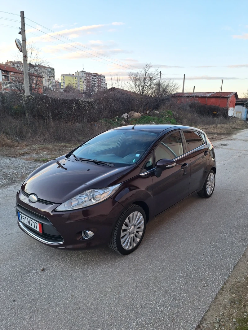 Ford Fiesta 1.4i, снимка 3 - Автомобили и джипове - 52938324