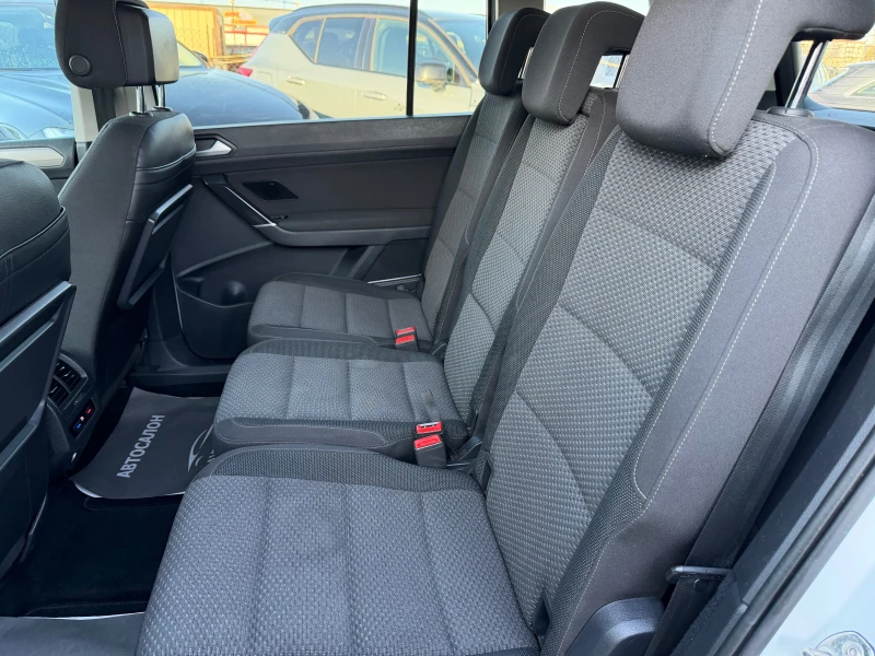 VW Touran 2.0TDI-150 DISTR. CAMERA DSG, снимка 11 - Автомобили и джипове - 53128905
